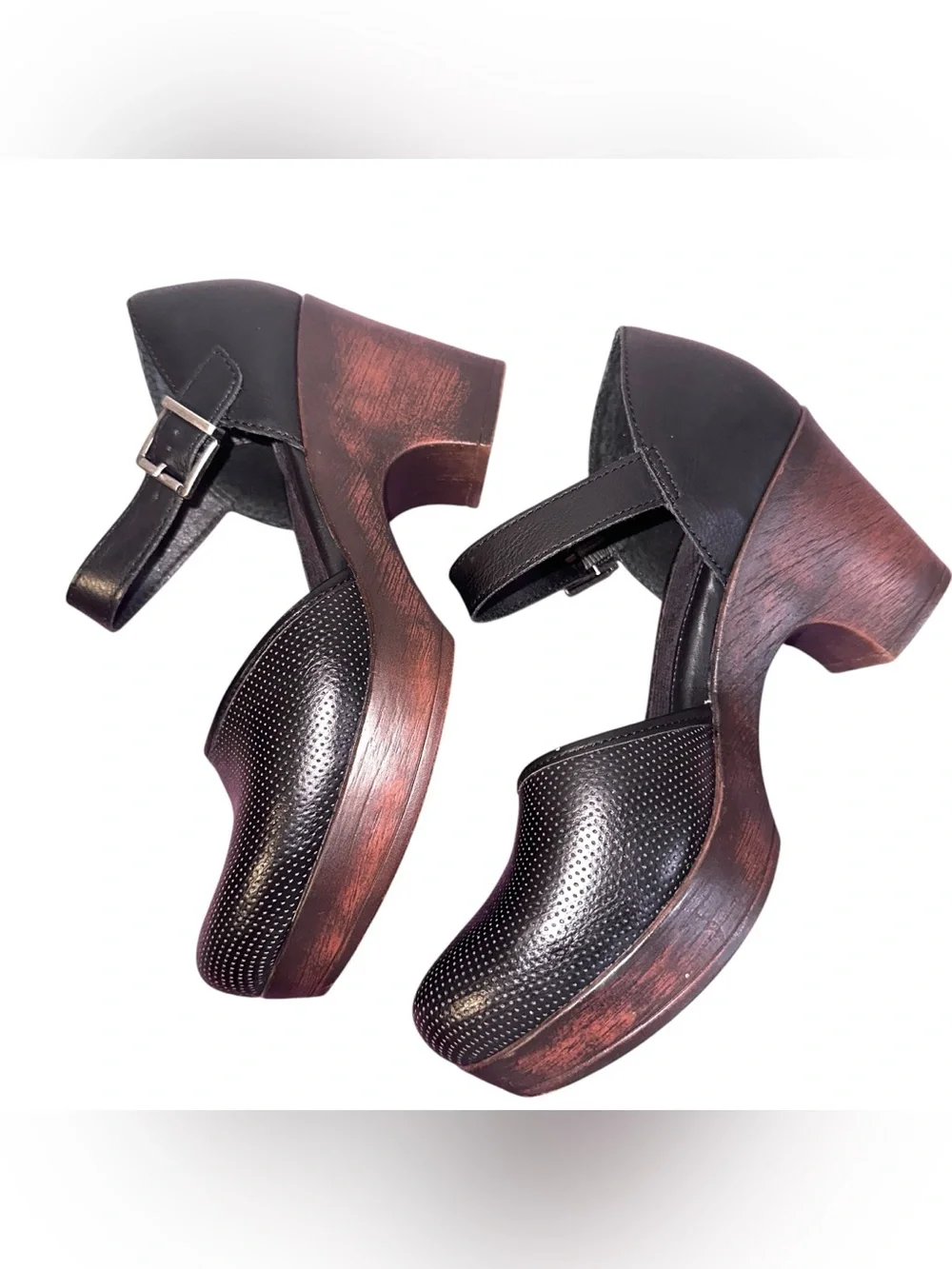 Women’s b.o.c. Size 9 Black Mary Jane Platform Heels with 3” Wood-Tone Heels
